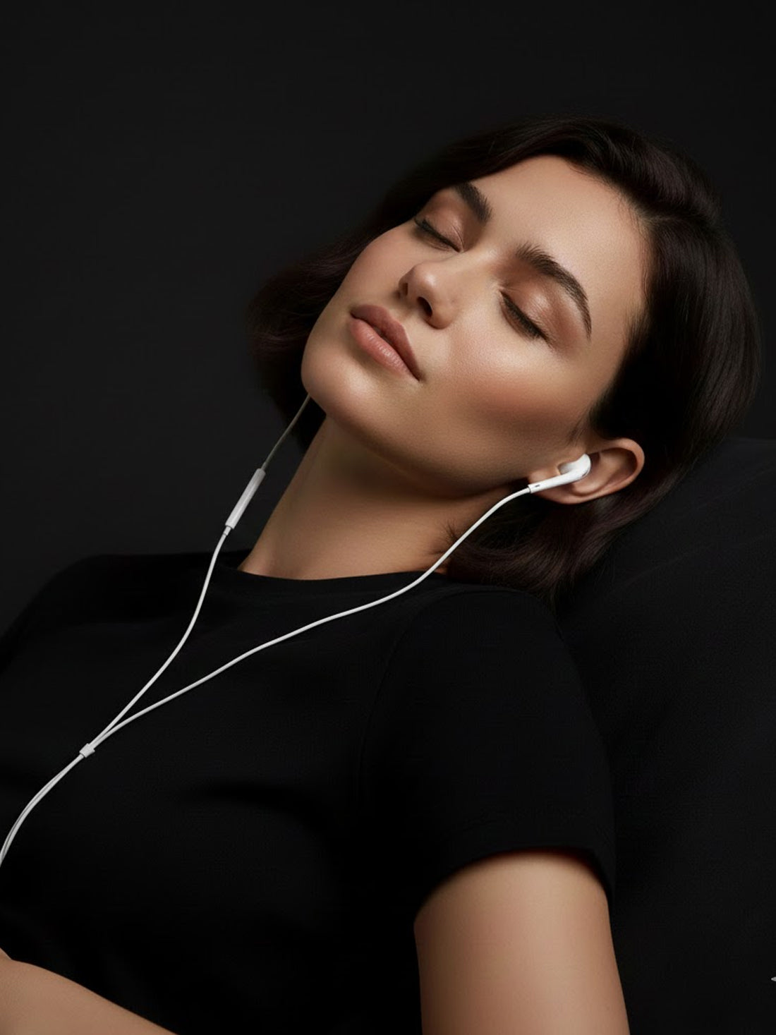 Earphones with USB-C Connector | High-Quality Audio & Built-in Mic